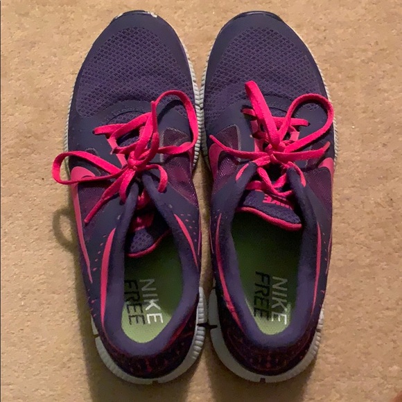 Pink and Purple Nike Free 5.0 Sneakers - Picture 8 of 8